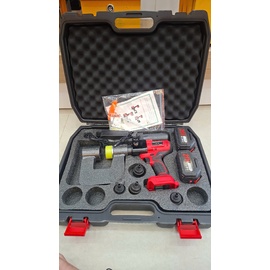 Máy đột lỗ dùng pin cd-35