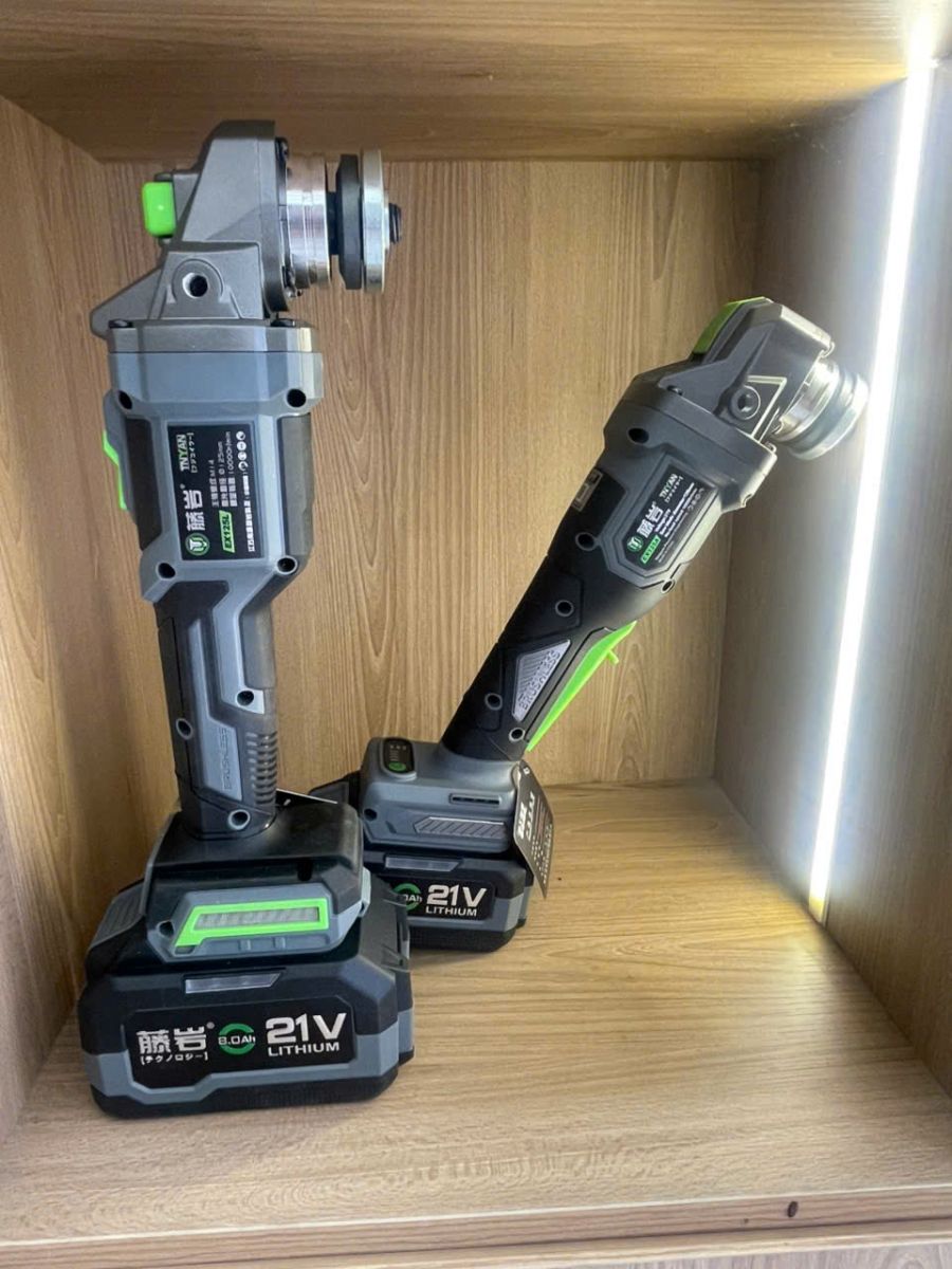 Máy Cầm Tay Dùng Pin TNYAN