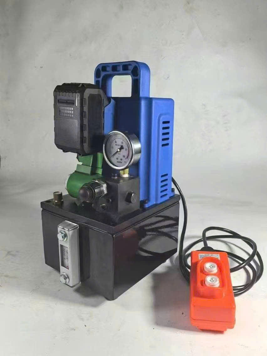 Bơm Thủy Lực Dùng Pin ZCT-700E